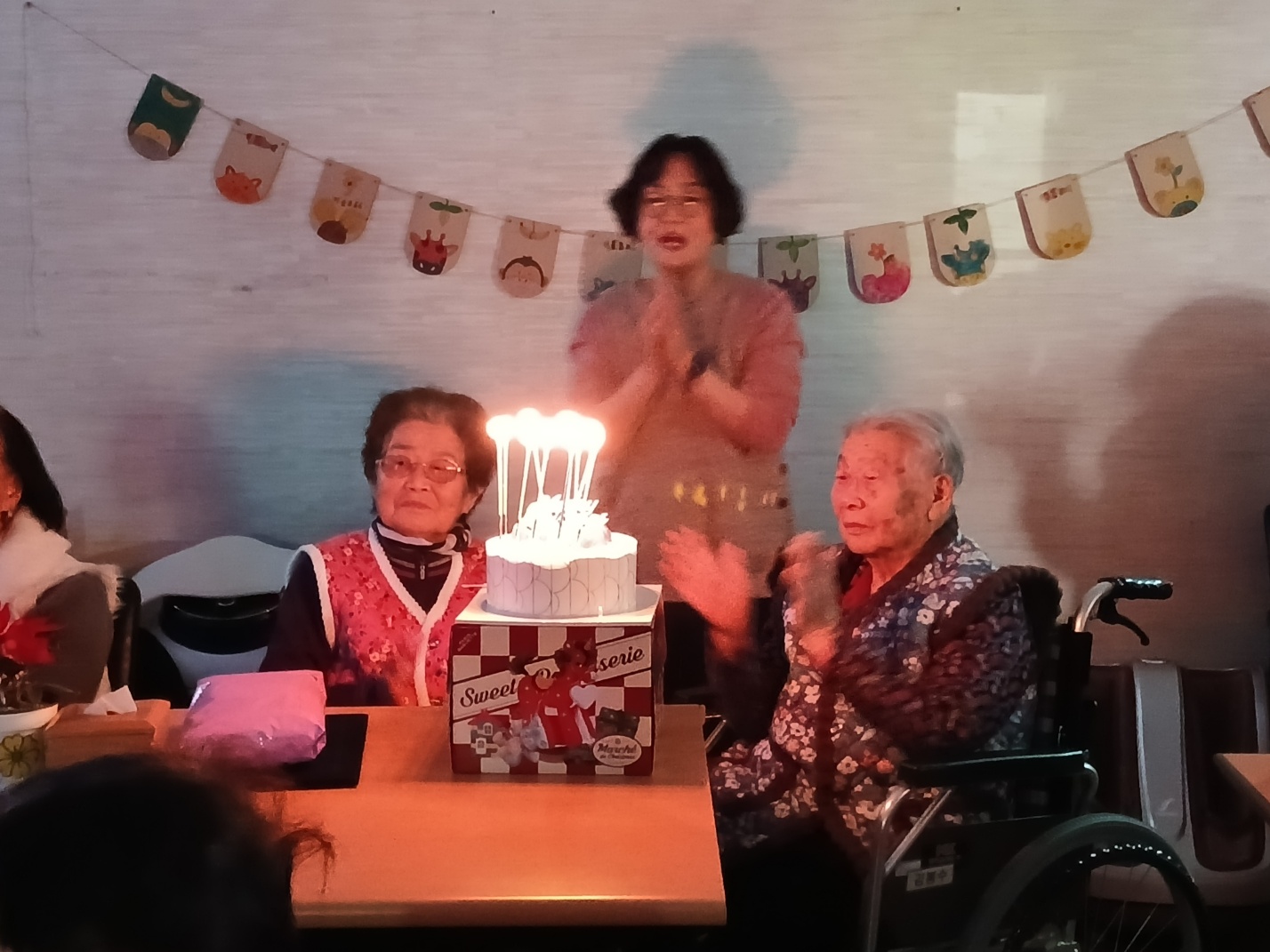생신축하.jpg